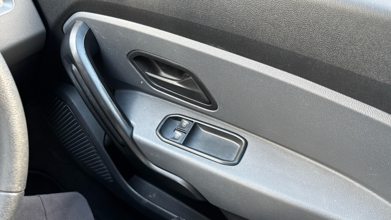 Dacia Duster 1.0 TCe 90 Essential 5dr Petrol Estate